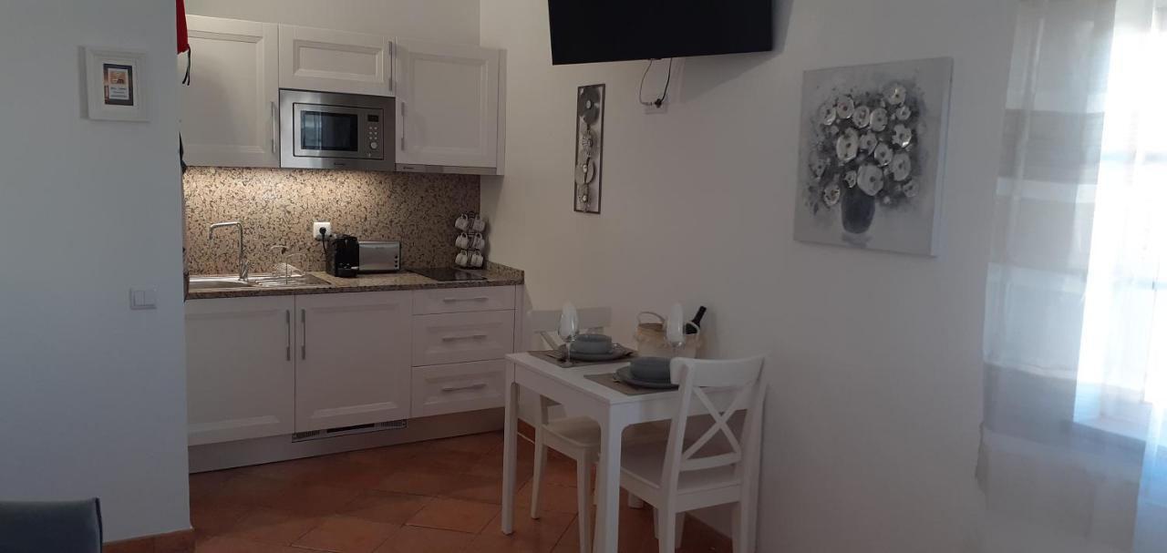 Lovely New House - Guests Apartments Ольян Экстерьер фото